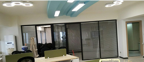 廣西燦源裝飾又一辦公室裝修力作完工拉！效果美美噠！