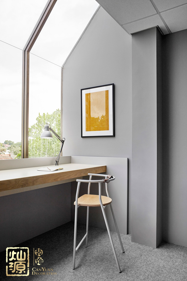 小面積辦公室裝修效果圖簡(jiǎn)約
