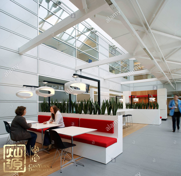 強(qiáng)生爽身粉致癌案宣判 揭開美國(guó)強(qiáng)生集團(tuán)辦公室面紗