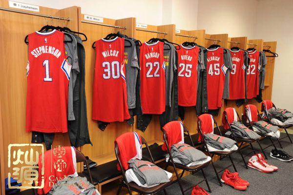 保羅感謝休斯頓 【多圖】揭示保羅表示感謝的火箭豐田中心