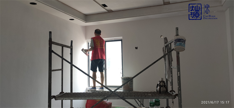 南寧辦公室裝修公司——燦源裝飾施工現(xiàn)場 南寧辦公室裝修公司——燦源裝飾施工現(xiàn)場