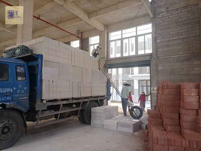 南寧辦公室裝修公司&mdash;燦源裝飾施工現(xiàn)場