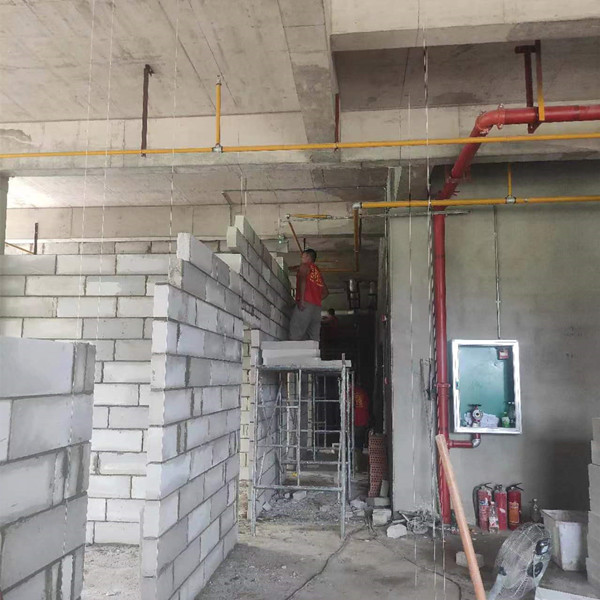 工裝裝飾裝修公司裝修現(xiàn)場(chǎng)圖&mdash;燦源裝飾